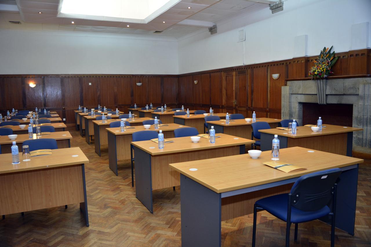 Outspan Hotel Nyeri Bagian luar foto