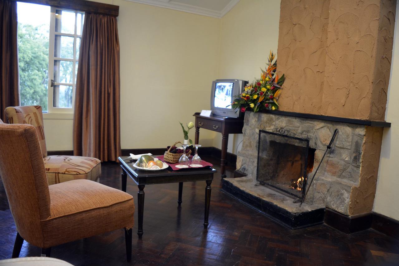 Outspan Hotel Nyeri Bagian luar foto