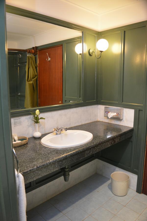 Outspan Hotel Nyeri Bagian luar foto